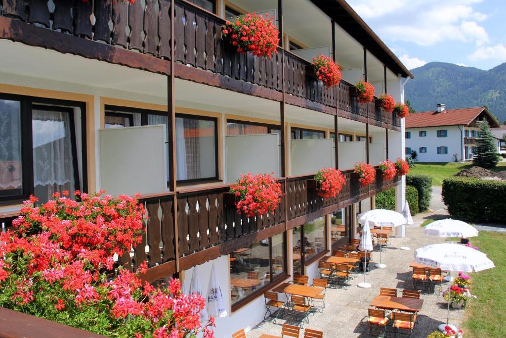 Hotel Alpenblick Berghof Halblech Bagian luar foto